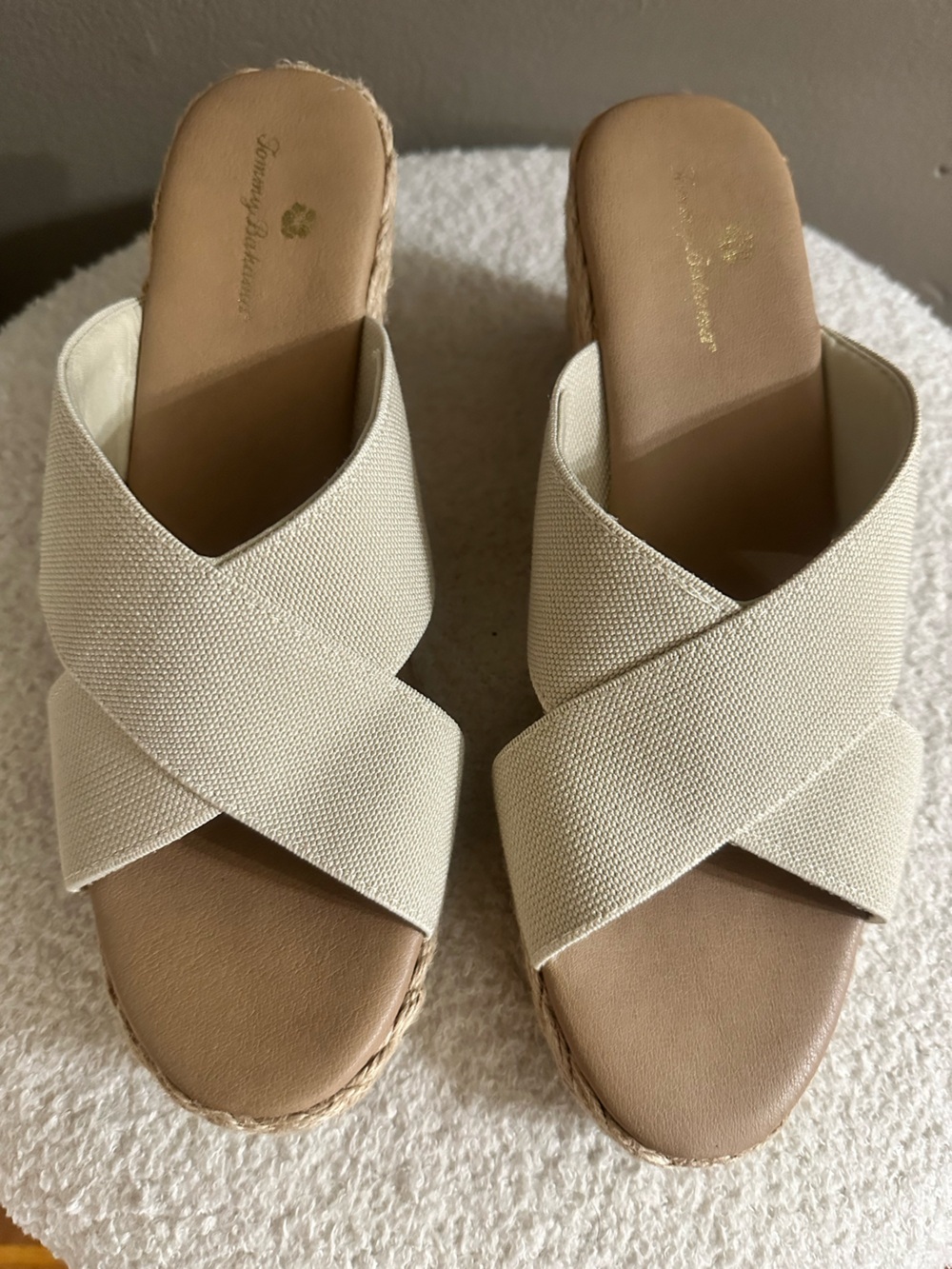 TOMMY BAHAMA LADIES SANDALS